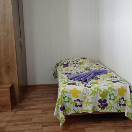 Bizim Ev Hostel Naftalan Bagian luar foto