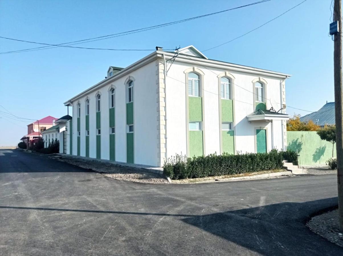 Bizim Ev Hostel Naftalan Bagian luar foto
